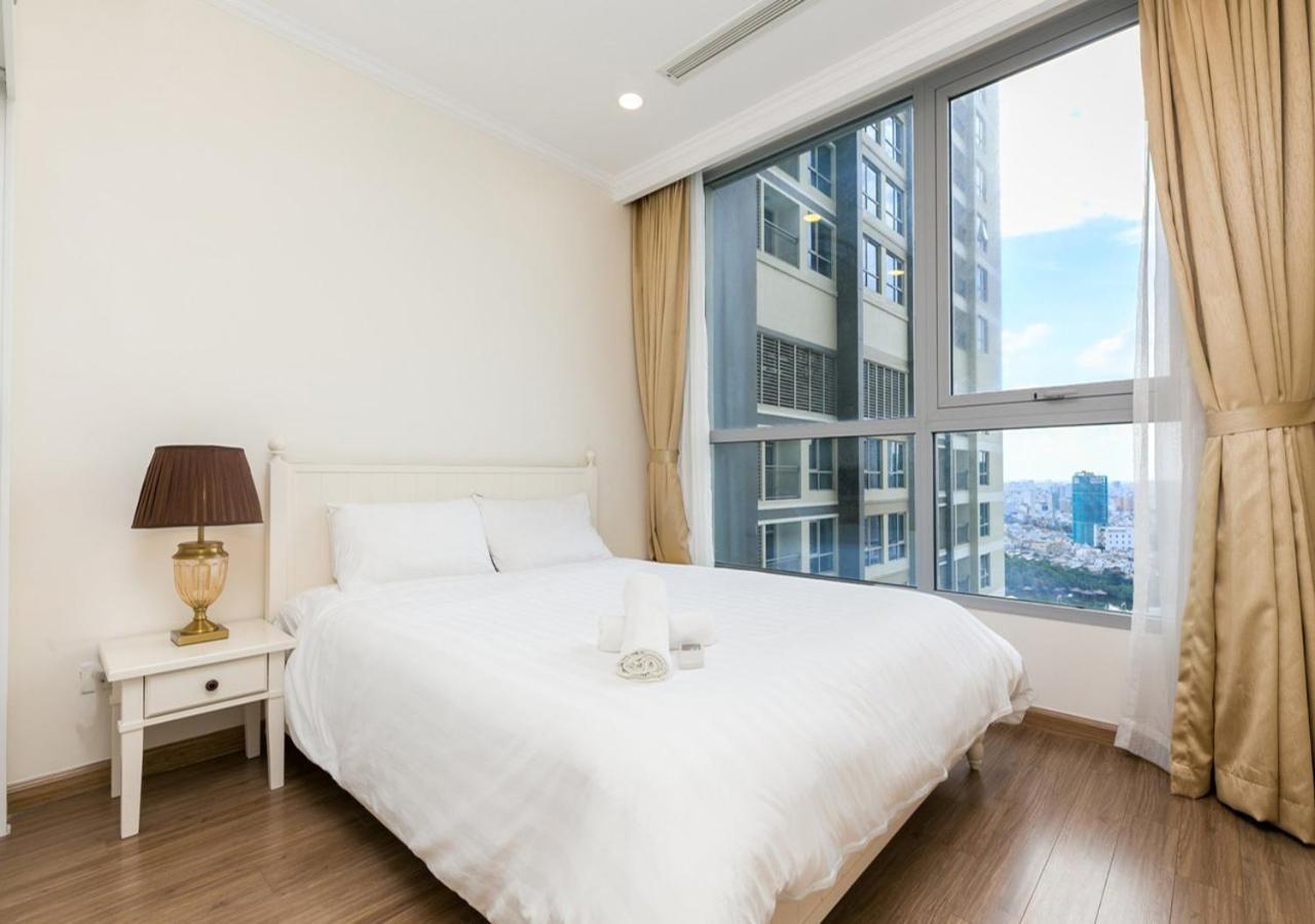 Landmark Plus Central Park Vista Apartment Хошимин Екстериор снимка